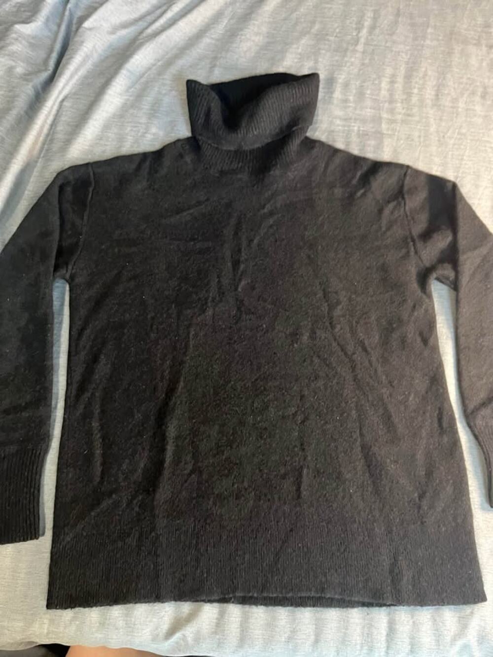 Free People Black Cashmere Turtleneck Sweater XS Petite